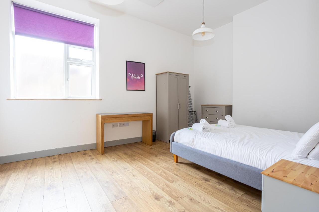 Pillo Rooms Serviced Apartments - Salford Manchester Exteriér fotografie