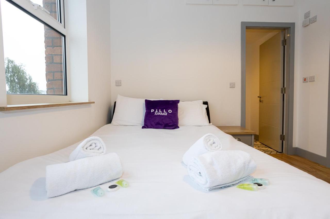 Pillo Rooms Serviced Apartments - Salford Manchester Exteriér fotografie