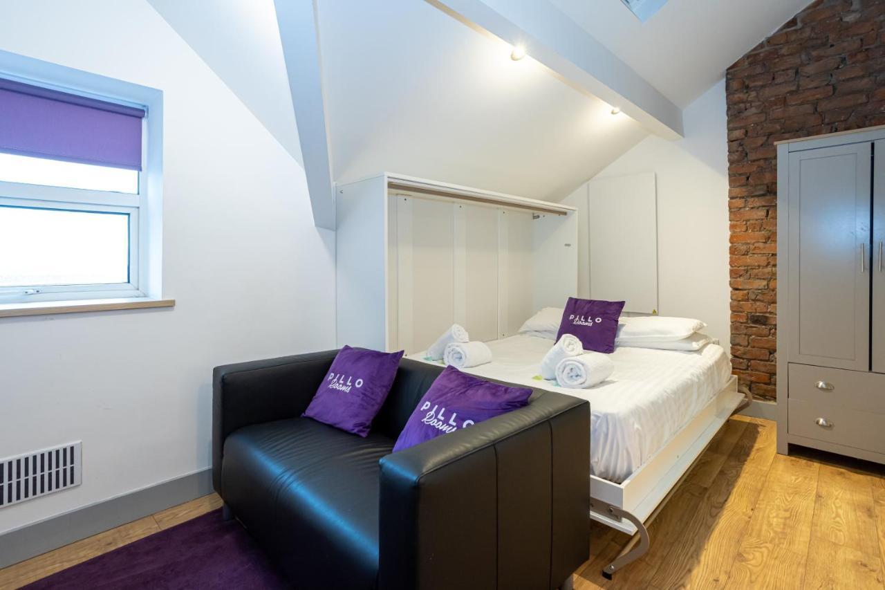 Pillo Rooms Serviced Apartments - Salford Manchester Exteriér fotografie