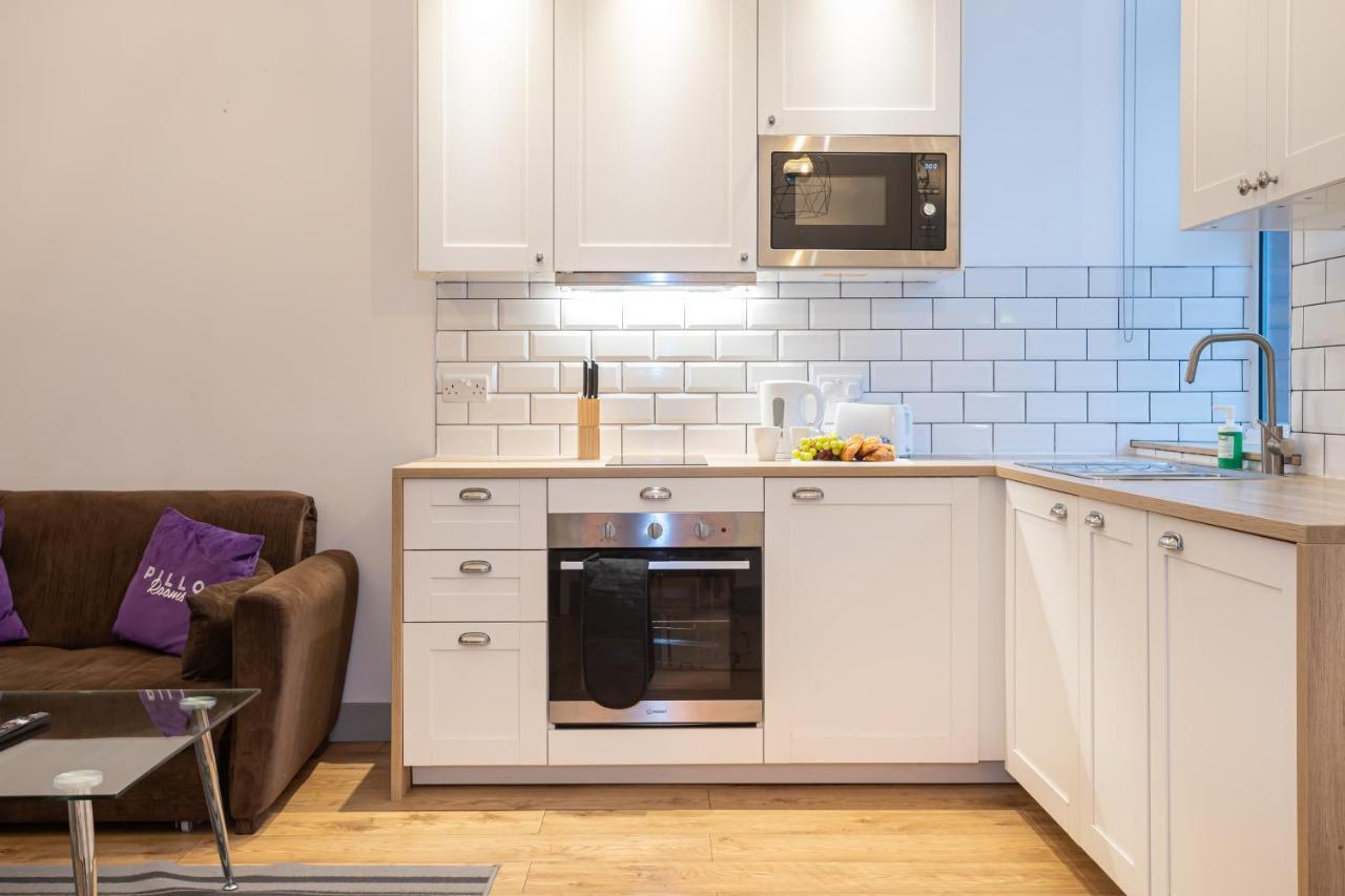 Pillo Rooms Serviced Apartments - Salford Manchester Exteriér fotografie